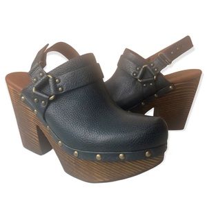Korkease Navy Blue Stacked Wood Heel Platform Studded Mule Clogs Size 9 Leather